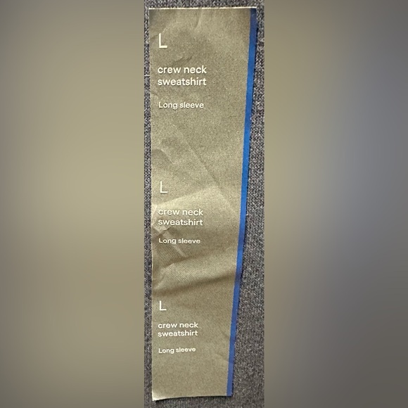 In Motion Core Fleece Navy Blue Crew Sweatshirt NWT - Picture 2 of 9